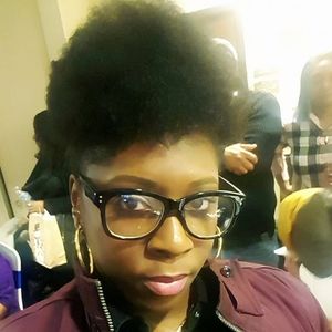 Meet your Posher, Latoya